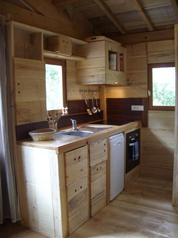 Les Cabanes Du Tertre Urval Экстерьер фото